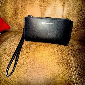 Black Michael Kors Wallet